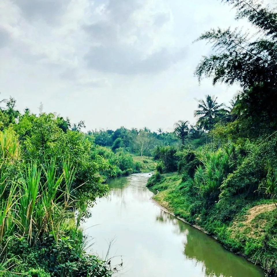 アパート Swasta Royal Villas Wayanad Kaniyāmbetta インド