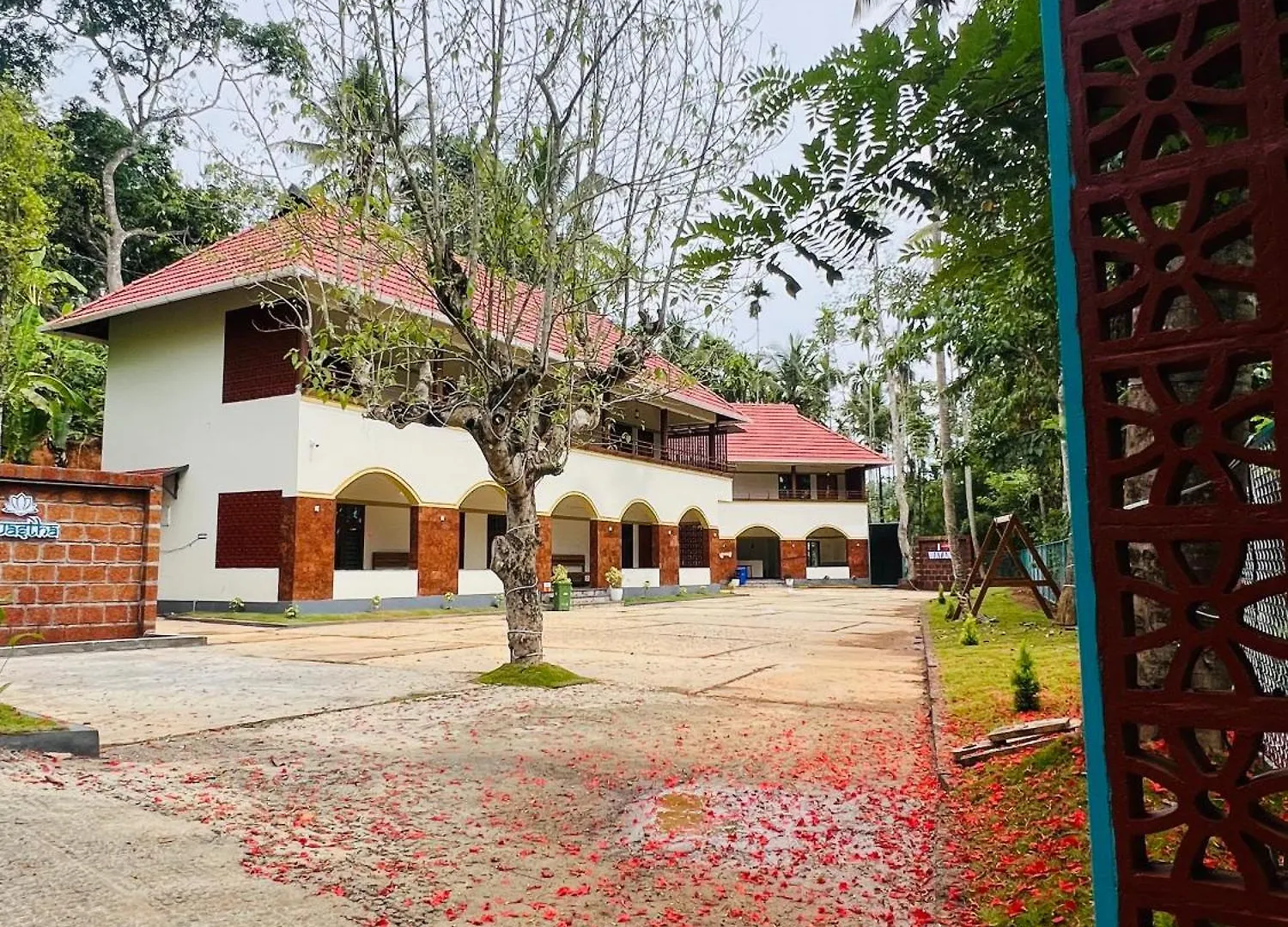 Swasta Royal Villas Wayanad Kaniyāmbetta